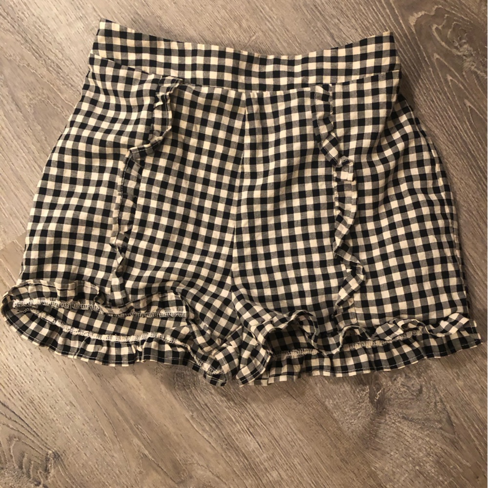 dizzy lizzy gingham print shorts